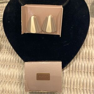 Avon Vintage 80’s Art Deco clip earrings, beige & taupe
